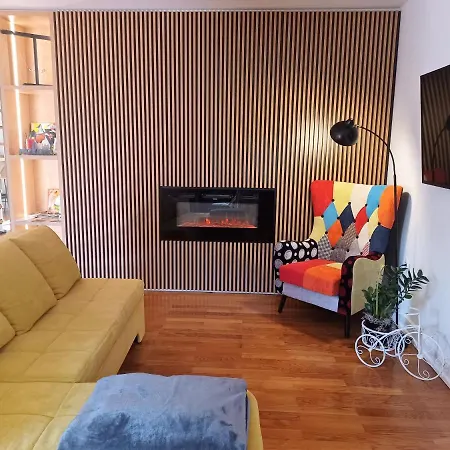 Stunning New In Centre Of *